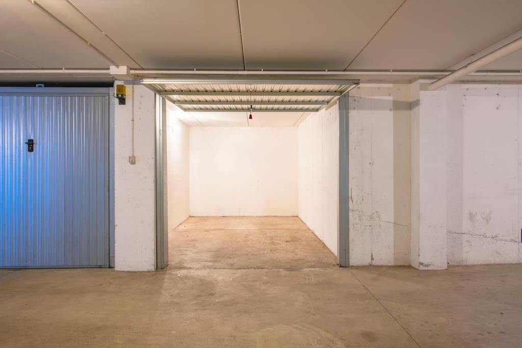 Verona - Fierhaus - Garage & Wifi Bagian luar foto